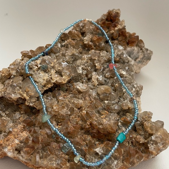 Crystals with blue glass beads necklace - Picture 9 of 10